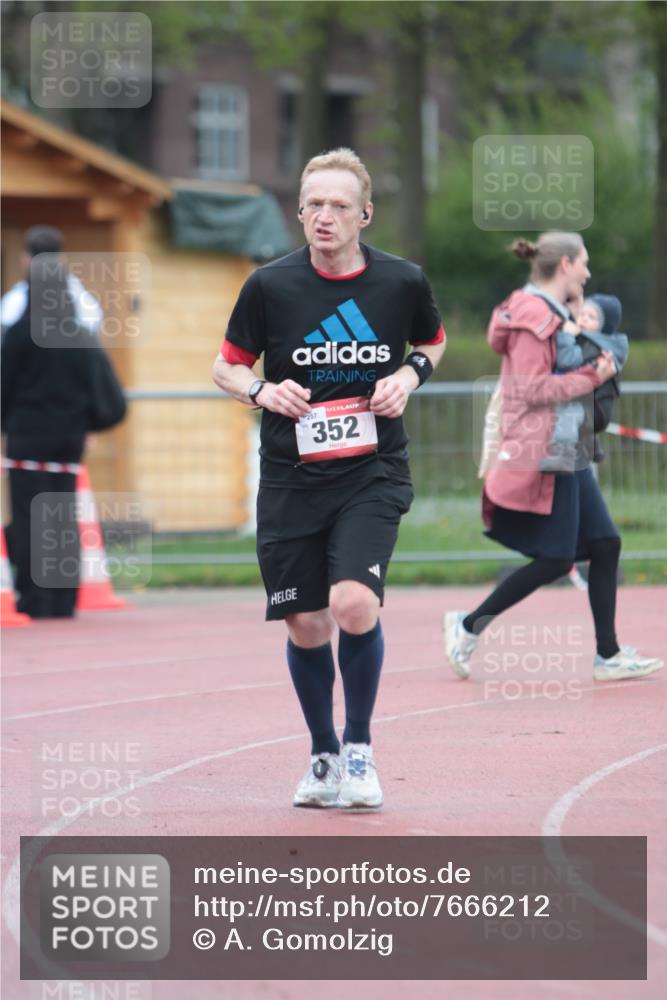 13.04.2025 - Hammer Lauf A. Gomolzig http://msf.ph/oto/7666212 13.04.2025 12:37:16 Ziel  meine-sportfotos.de