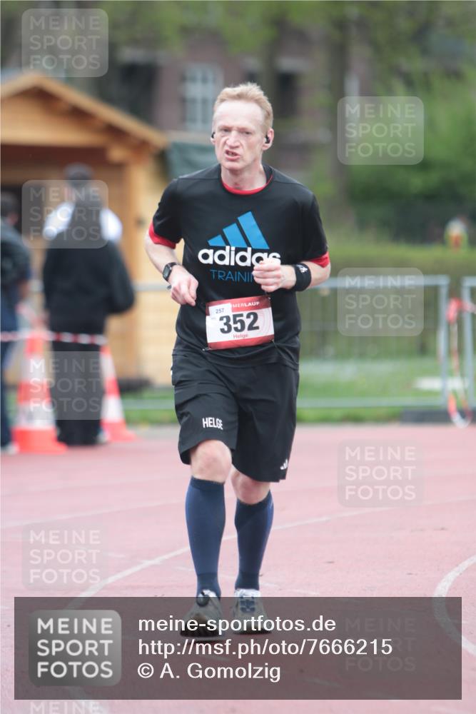 13.04.2025 - Hammer Lauf A. Gomolzig http://msf.ph/oto/7666215 13.04.2025 12:37:17 Ziel  meine-sportfotos.de