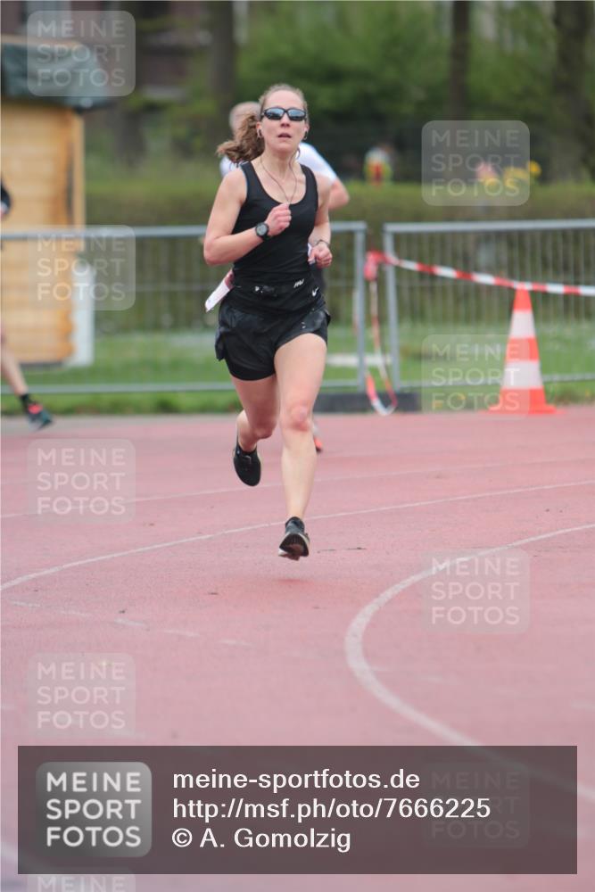 13.04.2025 - Hammer Lauf A. Gomolzig http://msf.ph/oto/7666225 13.04.2025 12:37:32 Ziel 289, 1137, 1347 meine-sportfotos.de