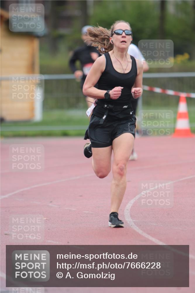 13.04.2025 - Hammer Lauf A. Gomolzig http://msf.ph/oto/7666228 13.04.2025 12:37:33 Ziel 289, 1137, 1347 meine-sportfotos.de