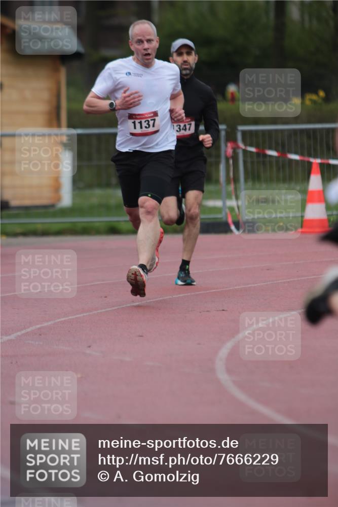 13.04.2025 - Hammer Lauf A. Gomolzig http://msf.ph/oto/7666229 13.04.2025 12:37:34 Ziel 289, 1137, 1347 meine-sportfotos.de