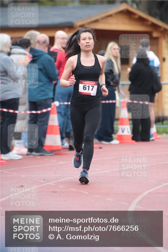 13.04.2025 - Hammer Lauf A. Gomolzig http://msf.ph/oto/7666256 13.04.2025 12:38:10 Ziel 112, 245, 591, 617, 1962 meine-sportfotos.de