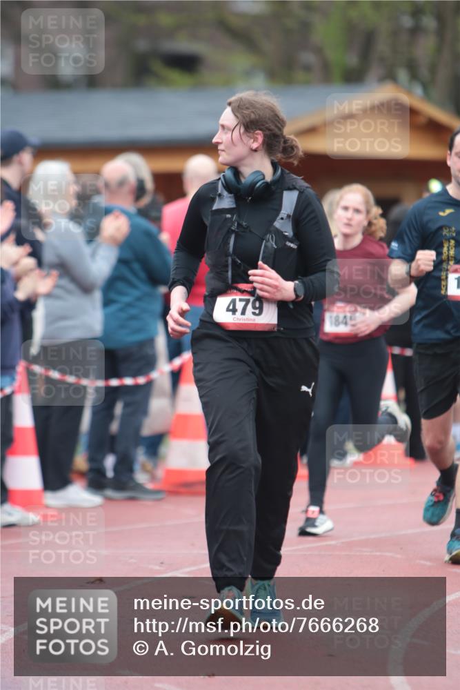 13.04.2025 - Hammer Lauf A. Gomolzig http://msf.ph/oto/7666268 13.04.2025 12:38:25 Ziel 380, 479, 736, 990, 1371, 1845 meine-sportfotos.de