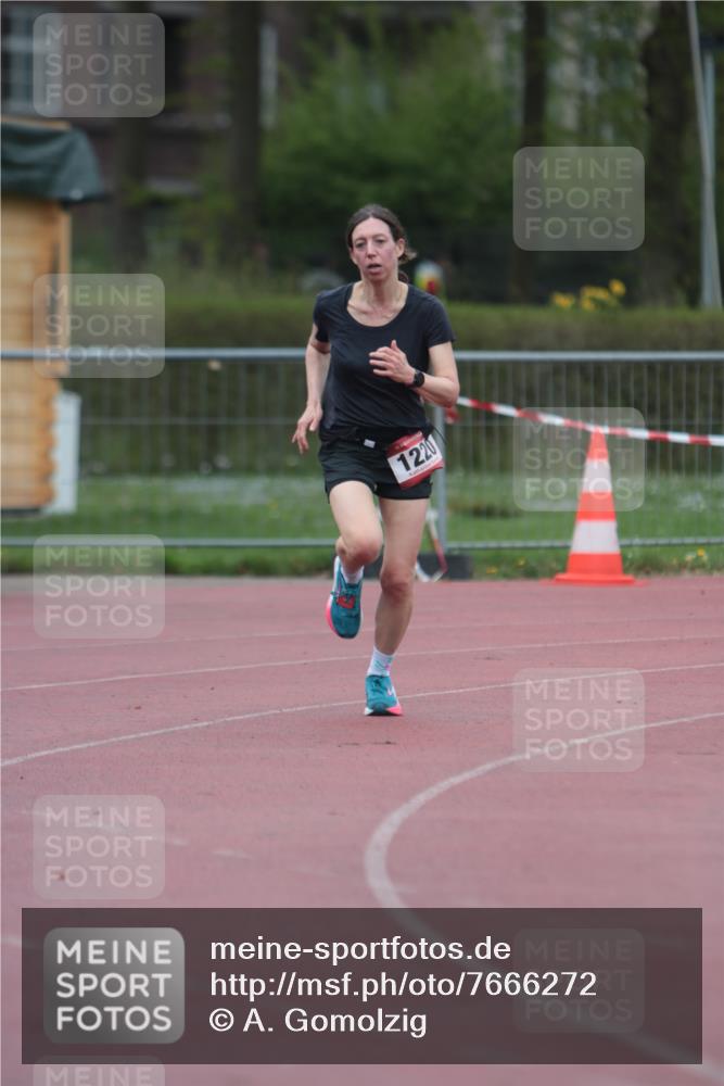 13.04.2025 - Hammer Lauf A. Gomolzig http://msf.ph/oto/7666272 13.04.2025 12:38:36 Ziel 198, 1220 meine-sportfotos.de