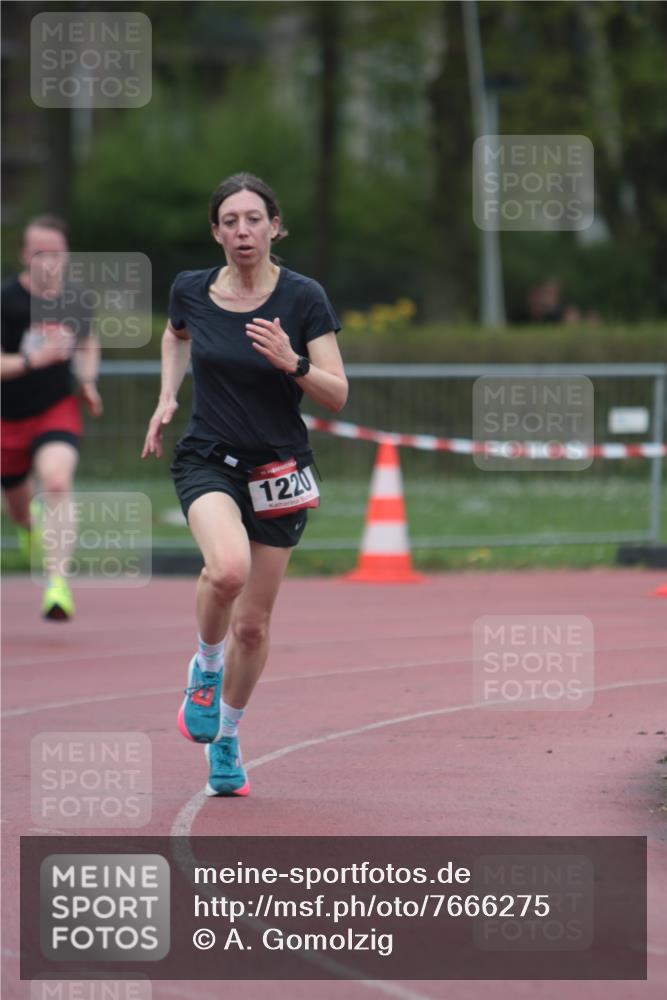 13.04.2025 - Hammer Lauf A. Gomolzig http://msf.ph/oto/7666275 13.04.2025 12:38:37 Ziel 198, 1220 meine-sportfotos.de
