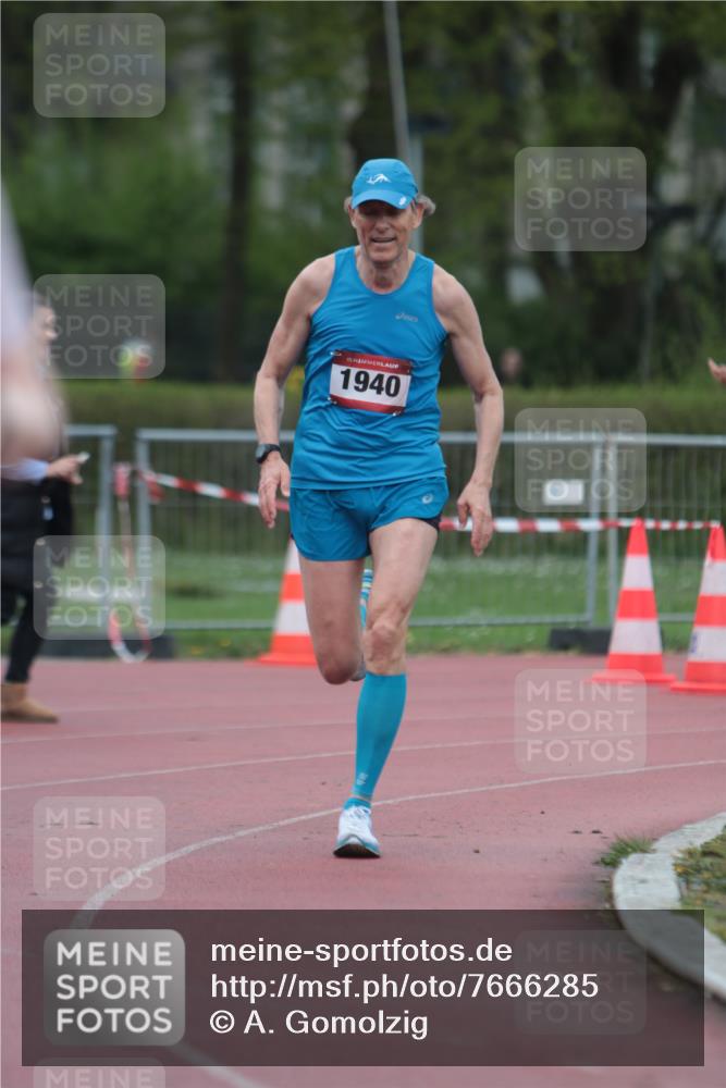 13.04.2025 - Hammer Lauf A. Gomolzig http://msf.ph/oto/7666285 13.04.2025 12:38:49 Ziel 382, 737, 1940 meine-sportfotos.de