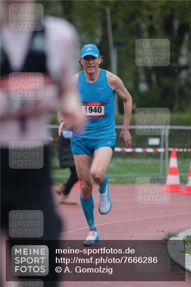13.04.2025 - Hammer Lauf A. Gomolzig http://msf.ph/oto/7666286 13.04.2025 12:38:49 Ziel 382, 737, 1940 meine-sportfotos.de