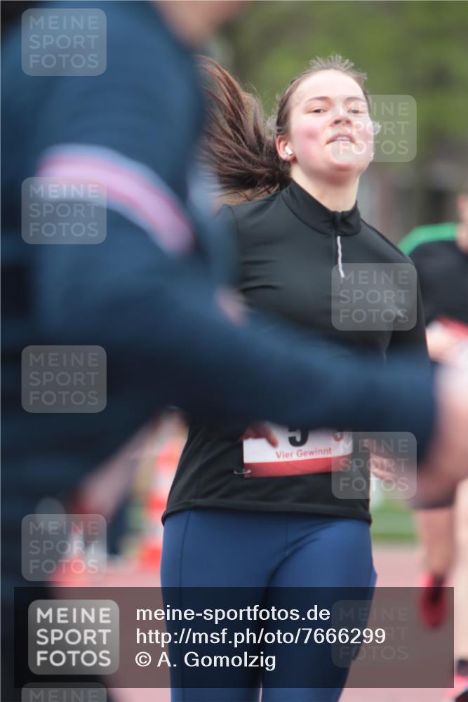 13.04.2025 - Hammer Lauf A. Gomolzig http://msf.ph/oto/7666299 13.04.2025 12:39:02 Ziel 1247, 1260, 1333, 1335, 1575 meine-sportfotos.de