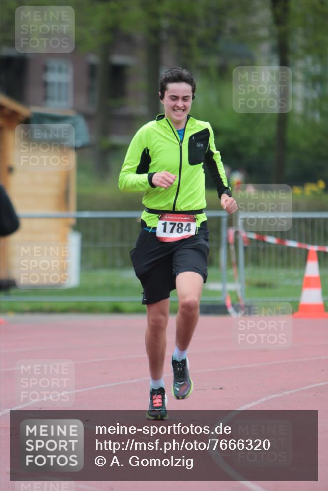 13.04.2025 - Hammer Lauf A. Gomolzig http://msf.ph/oto/7666320 13.04.2025 12:39:30 Ziel 8, 1566, 1784 meine-sportfotos.de
