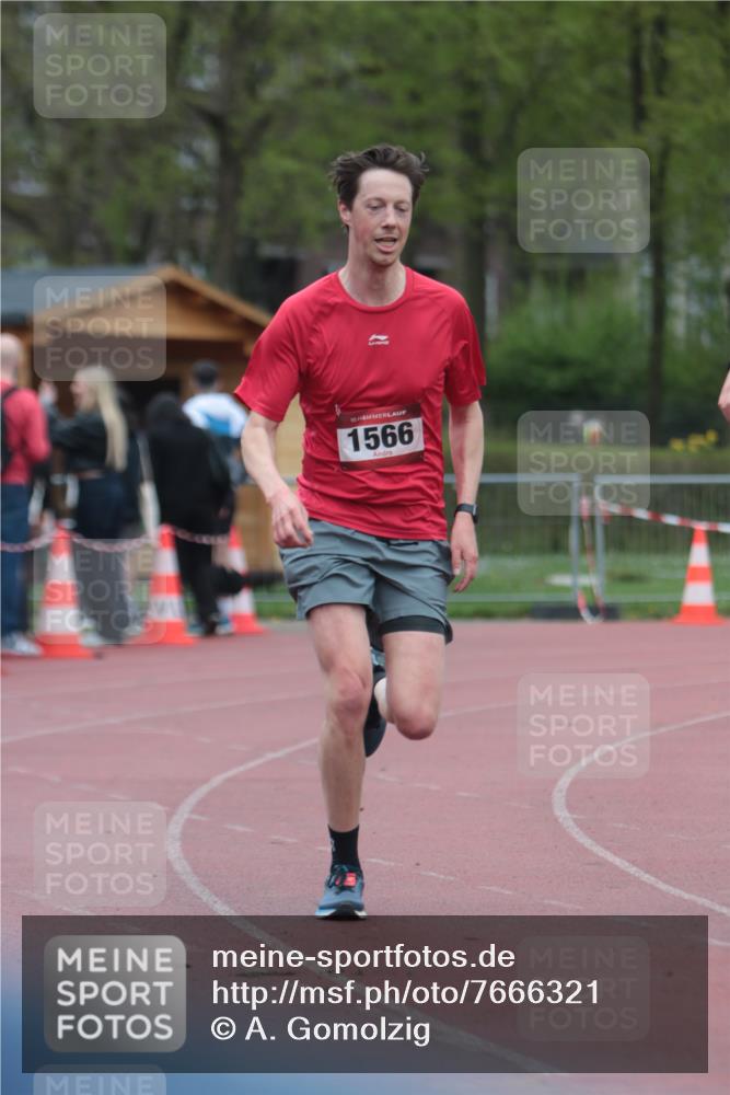 13.04.2025 - Hammer Lauf A. Gomolzig http://msf.ph/oto/7666321 13.04.2025 12:39:31 Ziel 8, 1566, 1784 meine-sportfotos.de