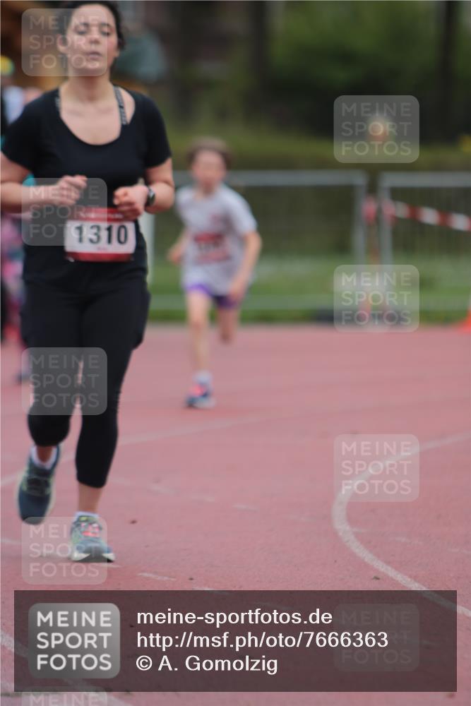 13.04.2025 - Hammer Lauf A. Gomolzig http://msf.ph/oto/7666363 13.04.2025 12:40:18 Ziel 301, 1243, 1310 meine-sportfotos.de