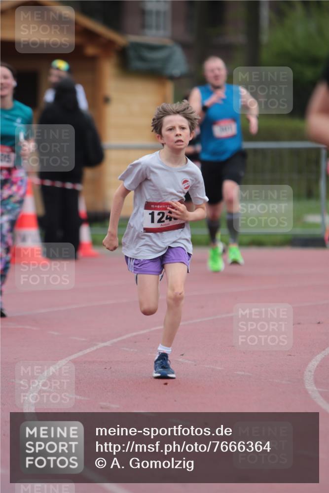 13.04.2025 - Hammer Lauf A. Gomolzig http://msf.ph/oto/7666364 13.04.2025 12:40:21 Ziel 103, 301, 1243, 1310, 1761 meine-sportfotos.de
