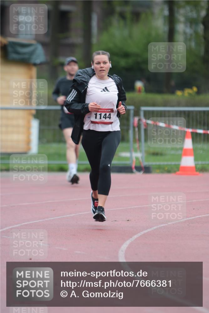 13.04.2025 - Hammer Lauf A. Gomolzig http://msf.ph/oto/7666381 13.04.2025 12:40:40 Ziel 379, 495, 1144, 1897, 1954 meine-sportfotos.de