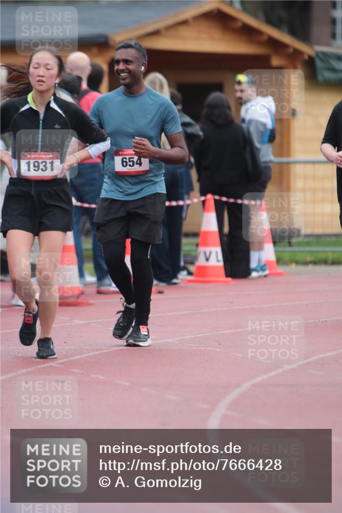 13.04.2025 - Hammer Lauf A. Gomolzig http://msf.ph/oto/7666428 13.04.2025 12:41:23 Ziel 104, 654, 683, 1766, 1931 meine-sportfotos.de