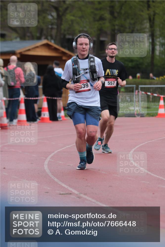 13.04.2025 - Hammer Lauf A. Gomolzig http://msf.ph/oto/7666448 13.04.2025 12:41:47 Ziel 2, 557, 1123, 1458, 1939 meine-sportfotos.de
