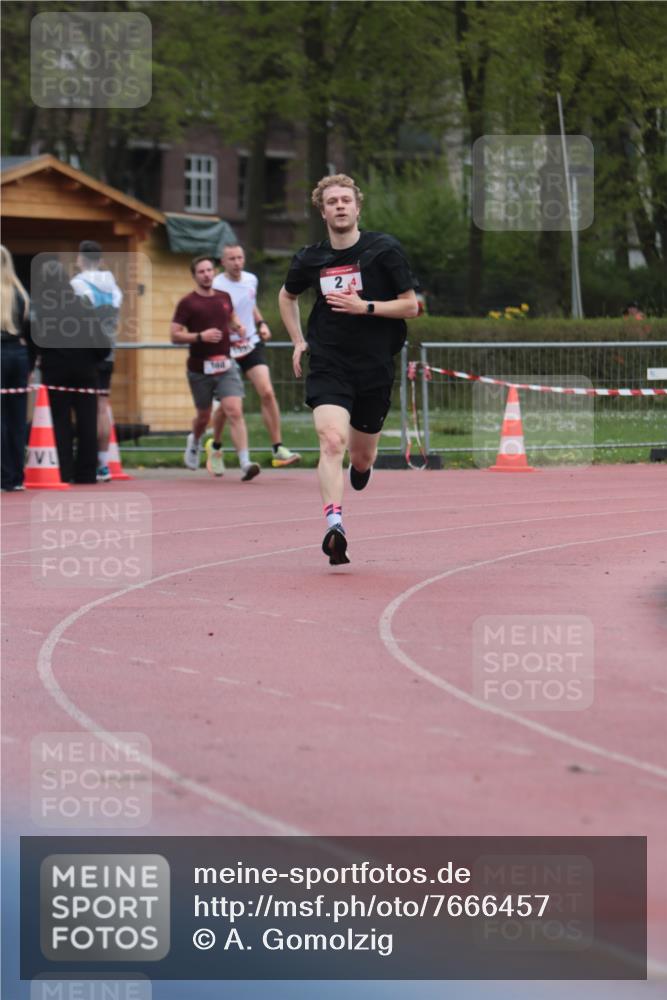 13.04.2025 - Hammer Lauf A. Gomolzig http://msf.ph/oto/7666457 13.04.2025 12:41:52 Ziel 2, 168, 1598 meine-sportfotos.de