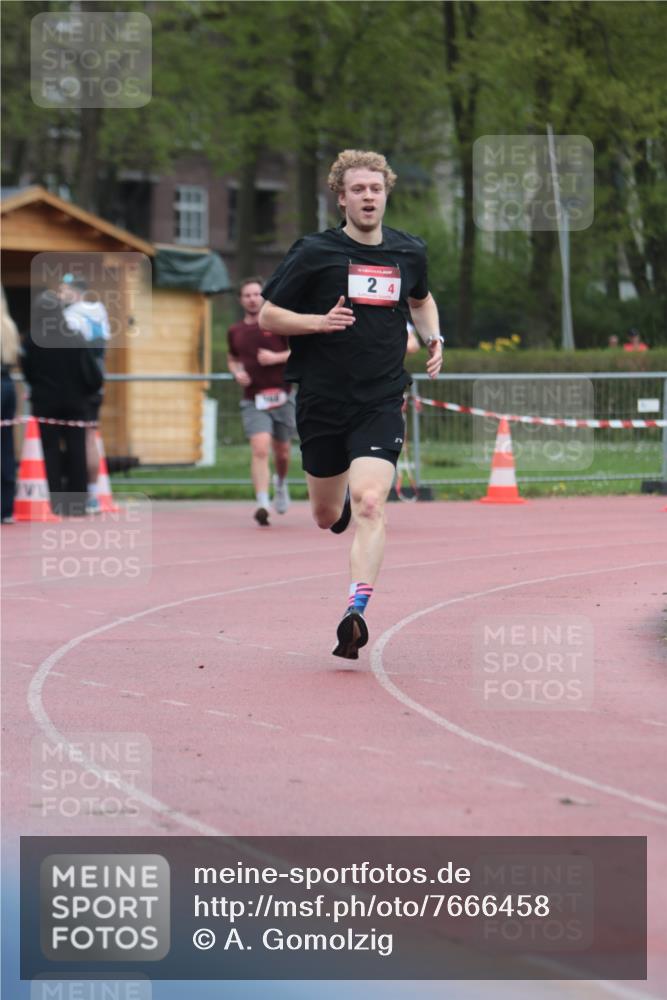 13.04.2025 - Hammer Lauf A. Gomolzig http://msf.ph/oto/7666458 13.04.2025 12:41:53 Ziel 2, 168, 1598 meine-sportfotos.de