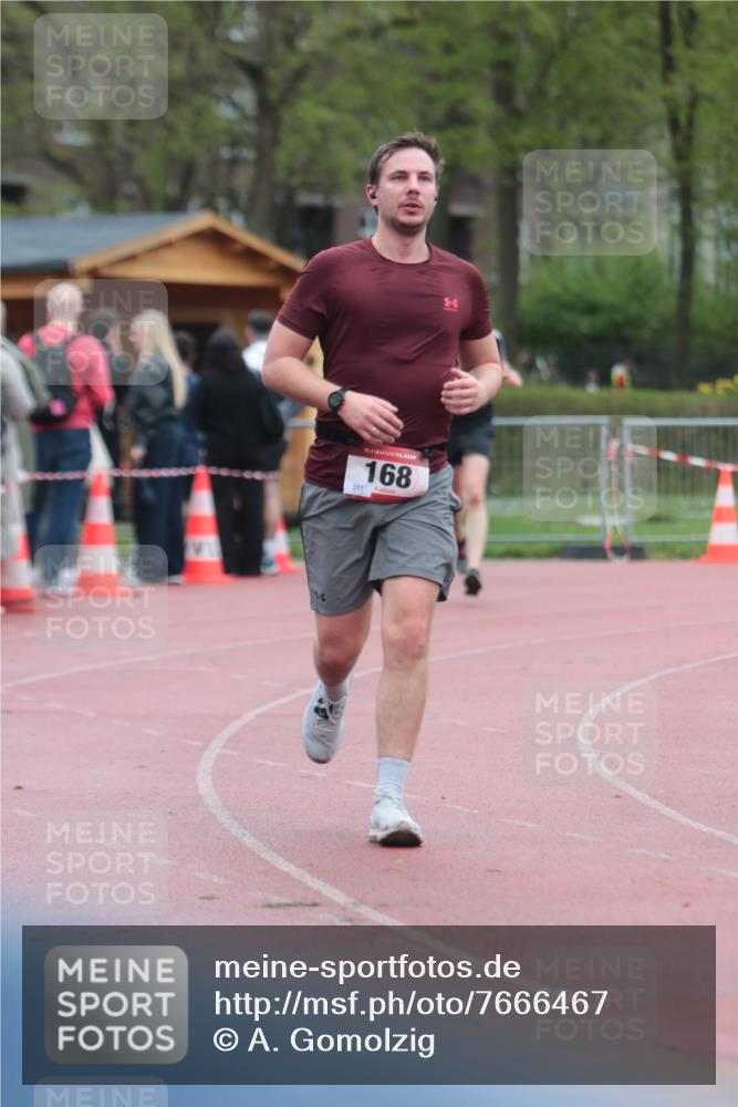 13.04.2025 - Hammer Lauf A. Gomolzig http://msf.ph/oto/7666467 13.04.2025 12:42:00 Ziel 168, 1092, 1163, 1597 meine-sportfotos.de