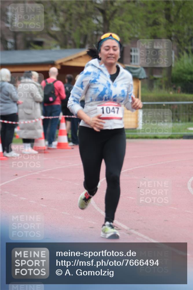 13.04.2025 - Hammer Lauf A. Gomolzig http://msf.ph/oto/7666494 13.04.2025 12:42:28 Ziel 293, 1047, 1953 meine-sportfotos.de