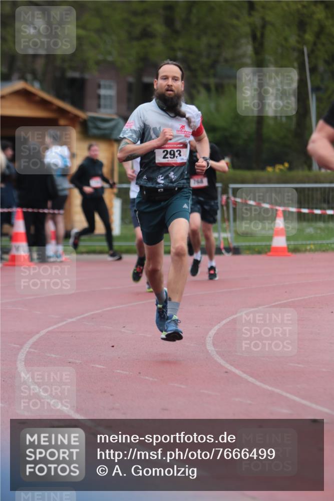 13.04.2025 - Hammer Lauf A. Gomolzig http://msf.ph/oto/7666499 13.04.2025 12:42:36 Ziel 188, 293, 528, 768, 1176, 1248, 1301, 1354, 1953 meine-sportfotos.de