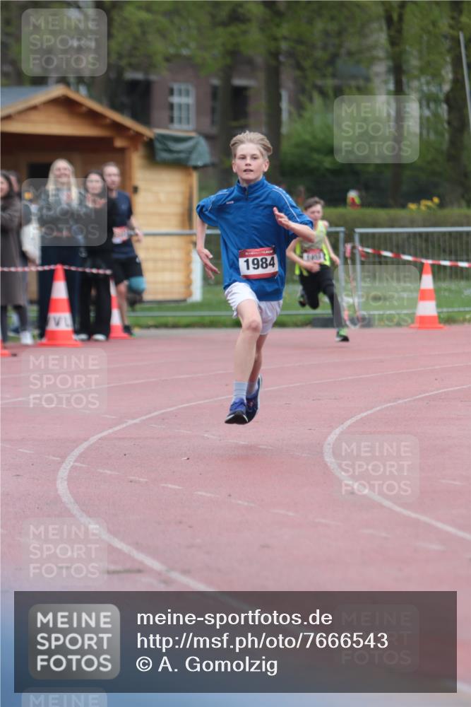 13.04.2025 - Hammer Lauf A. Gomolzig http://msf.ph/oto/7666543 13.04.2025 12:43:04 Ziel 203, 1122, 1146, 1459, 1984 meine-sportfotos.de