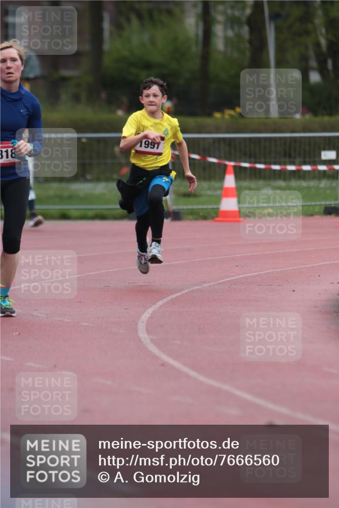 13.04.2025 - Hammer Lauf A. Gomolzig http://msf.ph/oto/7666560 13.04.2025 12:43:22 Ziel 101, 318, 1997 meine-sportfotos.de