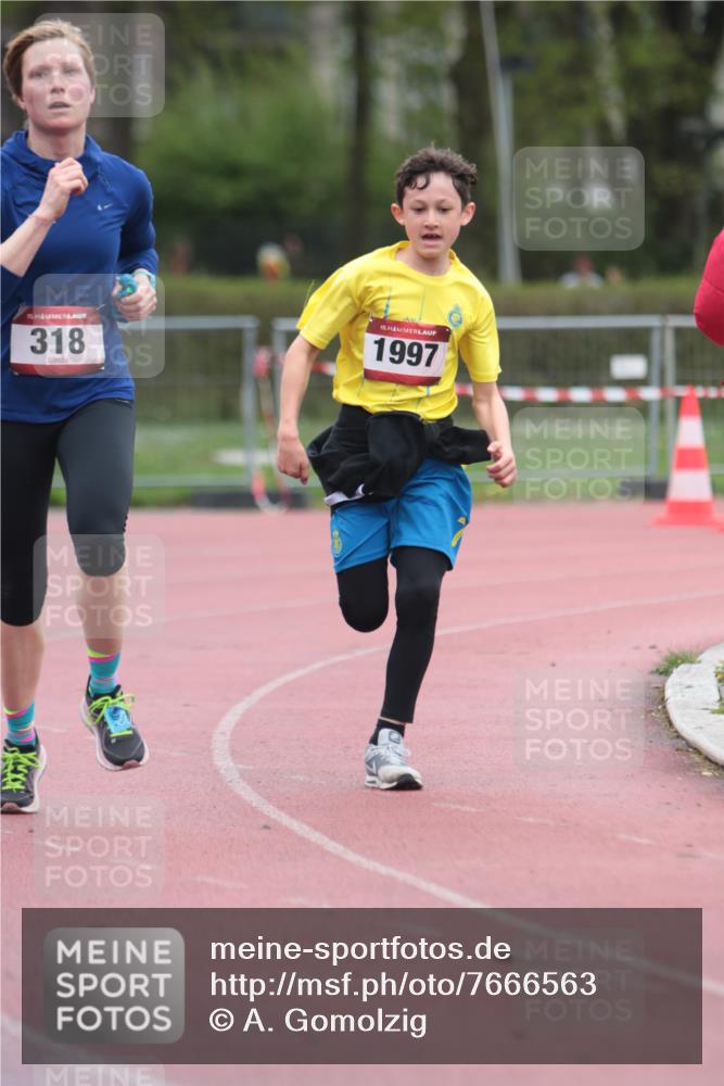 13.04.2025 - Hammer Lauf A. Gomolzig http://msf.ph/oto/7666563 13.04.2025 12:43:23 Ziel 101, 318, 863, 1997 meine-sportfotos.de