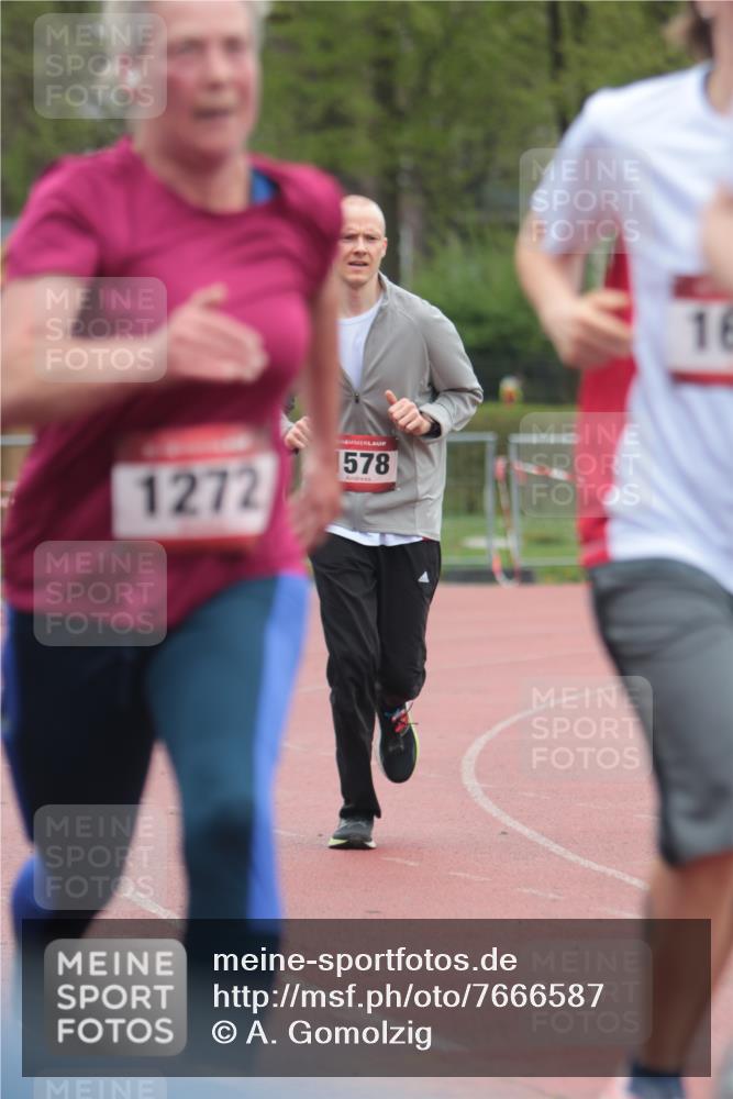 13.04.2025 - Hammer Lauf A. Gomolzig http://msf.ph/oto/7666587 13.04.2025 12:43:41 Ziel 484, 1565, 1578, 1613 meine-sportfotos.de