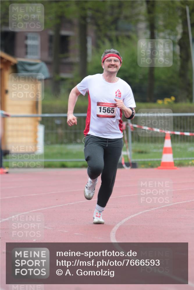 13.04.2025 - Hammer Lauf A. Gomolzig http://msf.ph/oto/7666593 13.04.2025 12:43:46 Ziel 484, 1565, 1742 meine-sportfotos.de