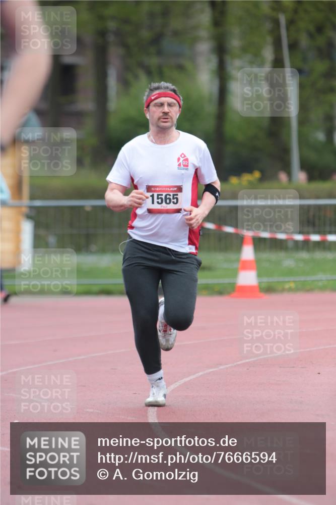 13.04.2025 - Hammer Lauf A. Gomolzig http://msf.ph/oto/7666594 13.04.2025 12:43:47 Ziel 484, 1565, 1742 meine-sportfotos.de