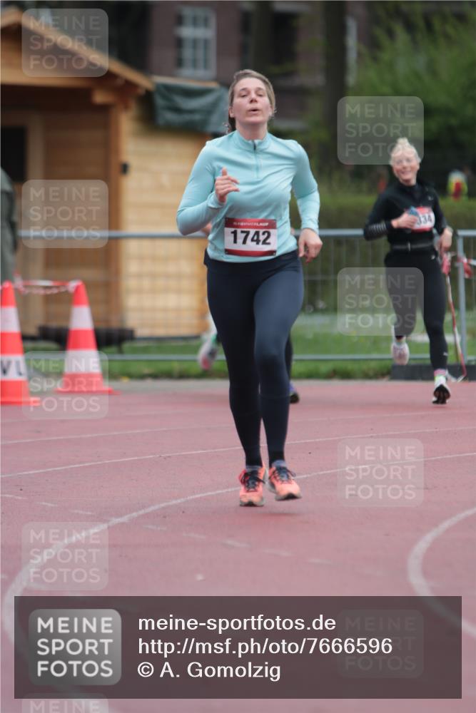 13.04.2025 - Hammer Lauf A. Gomolzig http://msf.ph/oto/7666596 13.04.2025 12:43:52 Ziel 120, 1029, 1127, 1742 meine-sportfotos.de