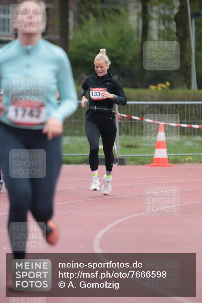 13.04.2025 - Hammer Lauf A. Gomolzig http://msf.ph/oto/7666598 13.04.2025 12:43:54 Ziel 120, 1029, 1127, 1742 meine-sportfotos.de