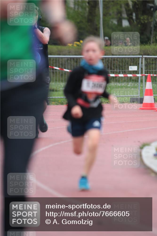 13.04.2025 - Hammer Lauf A. Gomolzig http://msf.ph/oto/7666605 13.04.2025 12:44:01 Ziel 527, 579, 1113, 1573, 1591 meine-sportfotos.de