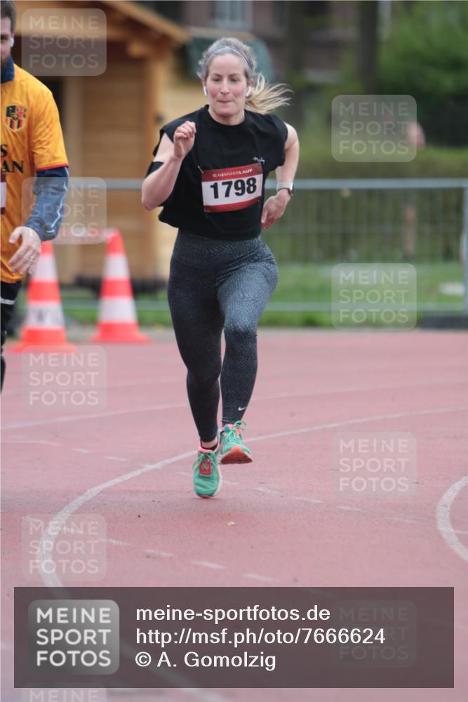13.04.2025 - Hammer Lauf A. Gomolzig http://msf.ph/oto/7666624 13.04.2025 12:44:11 Ziel 527, 603, 1798 meine-sportfotos.de