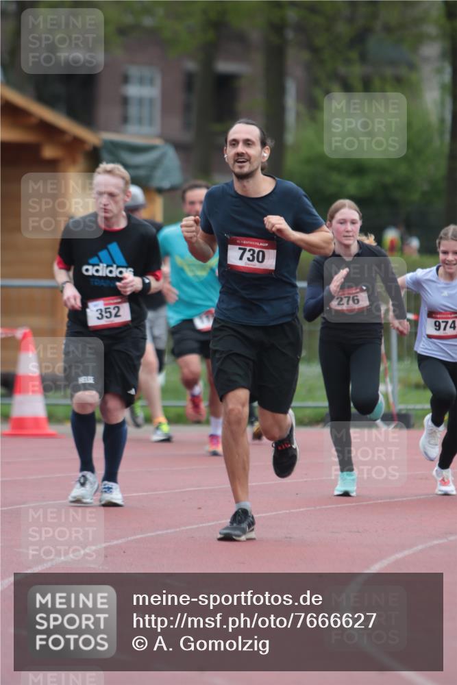 13.04.2025 - Hammer Lauf A. Gomolzig http://msf.ph/oto/7666627 13.04.2025 12:44:24 Ziel 276, 730, 974, 1033, 1139, 1587, 1601, 1861, 1865 meine-sportfotos.de