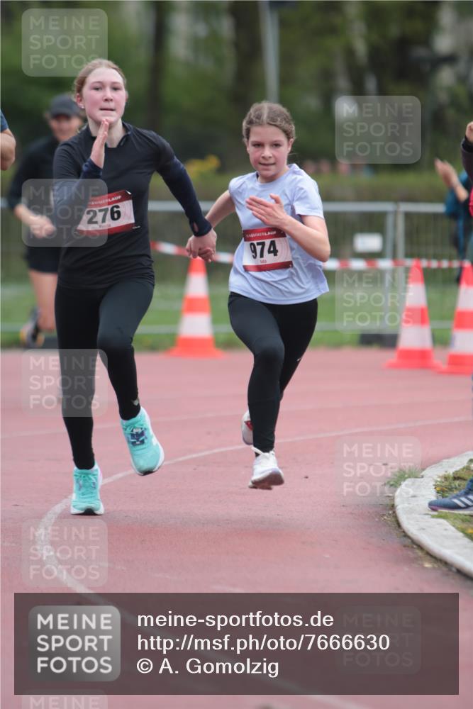 13.04.2025 - Hammer Lauf A. Gomolzig http://msf.ph/oto/7666630 13.04.2025 12:44:26 Ziel 276, 730, 974, 1033, 1139, 1552, 1587, 1601, 1861, 1865 meine-sportfotos.de