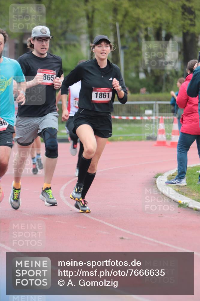 13.04.2025 - Hammer Lauf A. Gomolzig http://msf.ph/oto/7666635 13.04.2025 12:44:30 Ziel 1033, 1139, 1552, 1587, 1601, 1846, 1861, 1865 meine-sportfotos.de