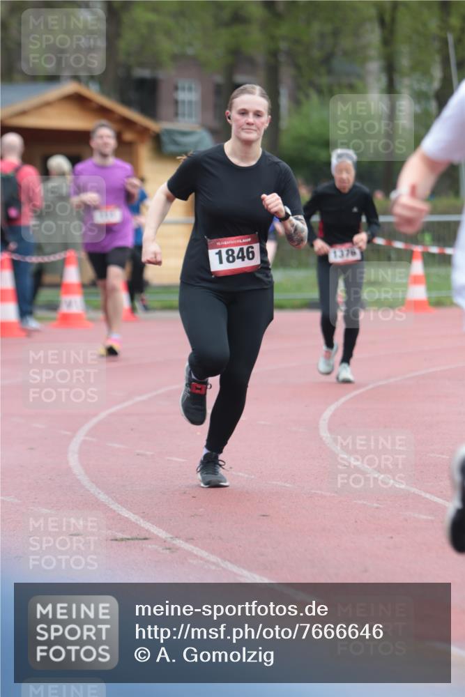 13.04.2025 - Hammer Lauf A. Gomolzig http://msf.ph/oto/7666646 13.04.2025 12:44:37 Ziel 111, 292, 521, 1376, 1846 meine-sportfotos.de