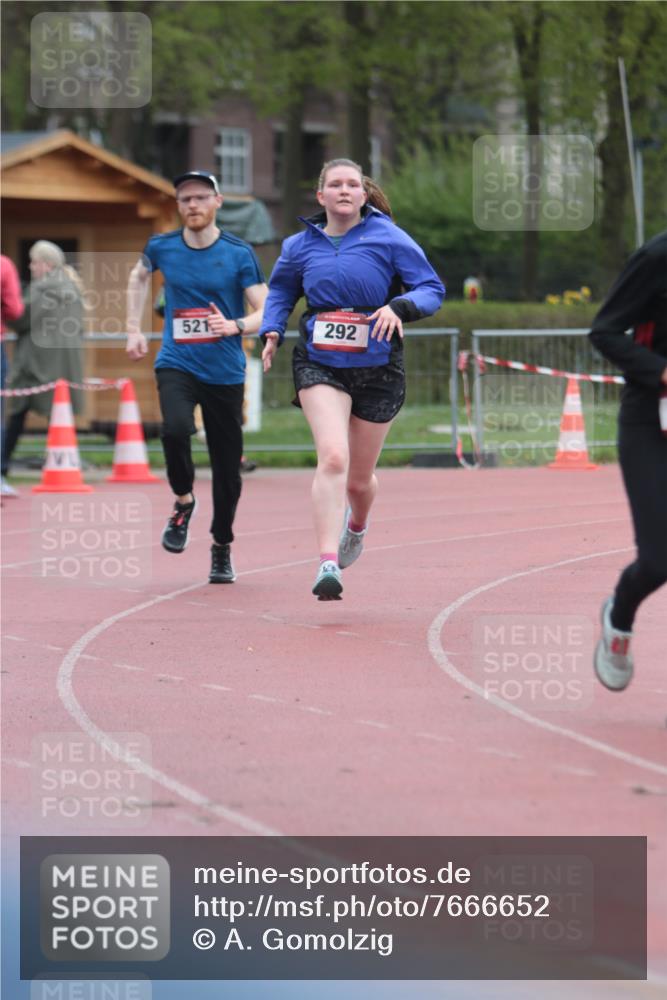 13.04.2025 - Hammer Lauf A. Gomolzig http://msf.ph/oto/7666652 13.04.2025 12:44:41 Ziel 111, 292, 521, 1376 meine-sportfotos.de