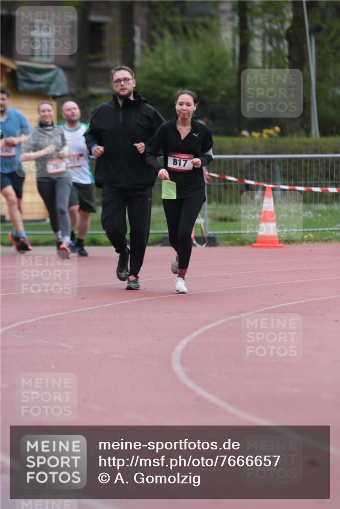 13.04.2025 - Hammer Lauf A. Gomolzig http://msf.ph/oto/7666657 13.04.2025 12:44:46 Ziel 277, 592, 757, 817, 818, 948 meine-sportfotos.de