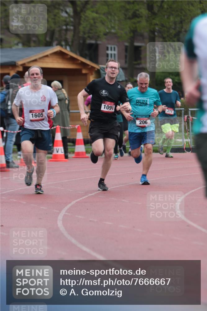 13.04.2025 - Hammer Lauf A. Gomolzig http://msf.ph/oto/7666667 13.04.2025 12:44:56 Ziel 206, 257, 757, 1091, 1287, 1605 meine-sportfotos.de