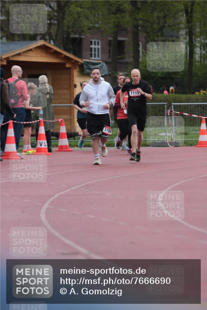 13.04.2025 - Hammer Lauf A. Gomolzig http://msf.ph/oto/7666690 13.04.2025 12:45:17 Ziel 10, 224, 554, 1115, 1156 meine-sportfotos.de