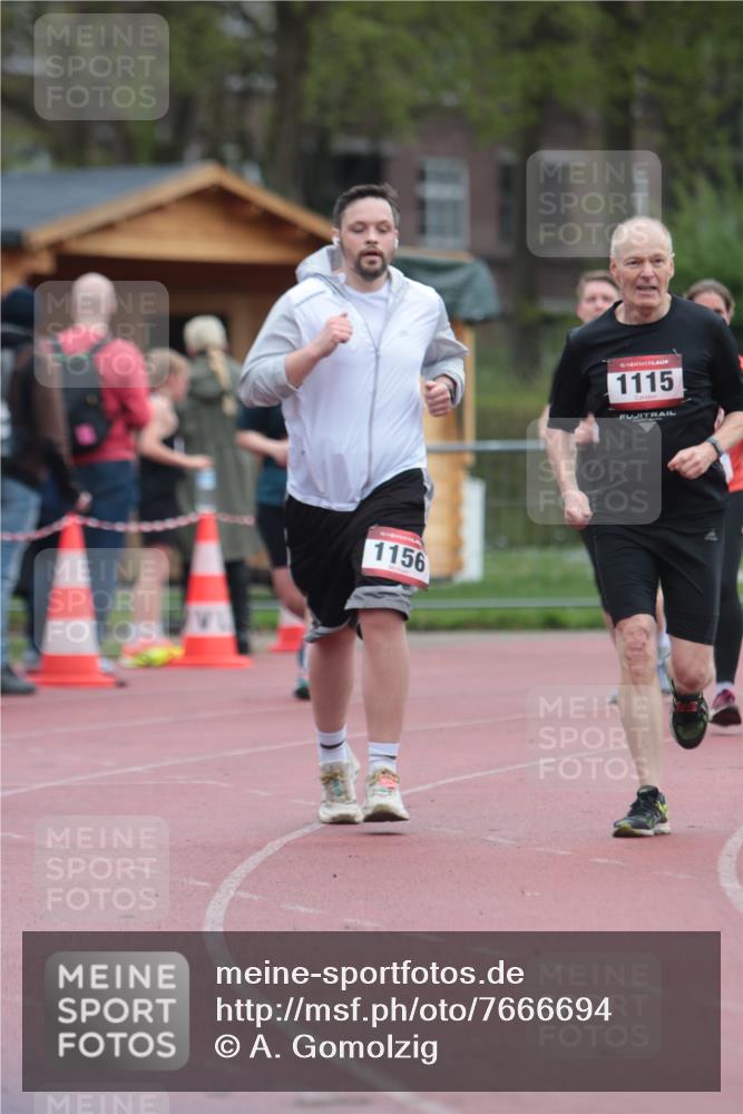 13.04.2025 - Hammer Lauf A. Gomolzig http://msf.ph/oto/7666694 13.04.2025 12:45:19 Ziel 10, 224, 303, 554, 1115, 1152, 1156 meine-sportfotos.de