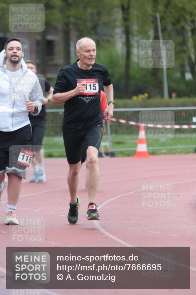 13.04.2025 - Hammer Lauf A. Gomolzig http://msf.ph/oto/7666695 13.04.2025 12:45:20 Ziel 10, 224, 303, 554, 1115, 1152, 1156 meine-sportfotos.de