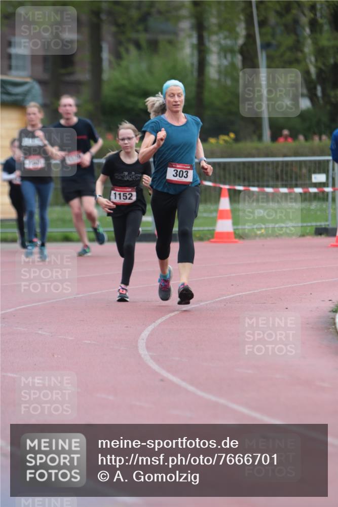 13.04.2025 - Hammer Lauf A. Gomolzig http://msf.ph/oto/7666701 13.04.2025 12:45:25 Ziel 10, 224, 303, 554, 971, 1121, 1152, 1179, 1239 meine-sportfotos.de