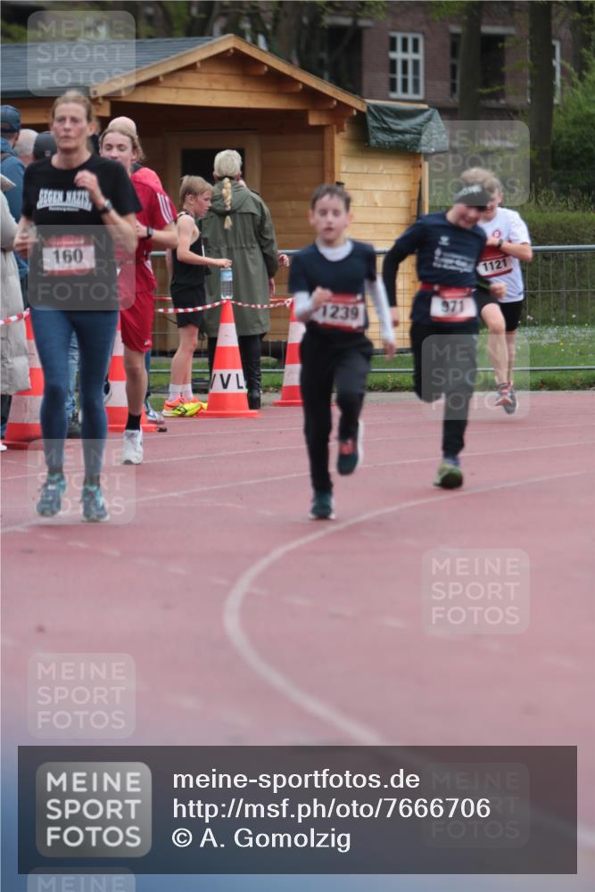 13.04.2025 - Hammer Lauf A. Gomolzig http://msf.ph/oto/7666706 13.04.2025 12:45:30 Ziel 160, 324, 759, 971, 1121, 1179, 1199, 1239, 1326, 1348, 1894 meine-sportfotos.de