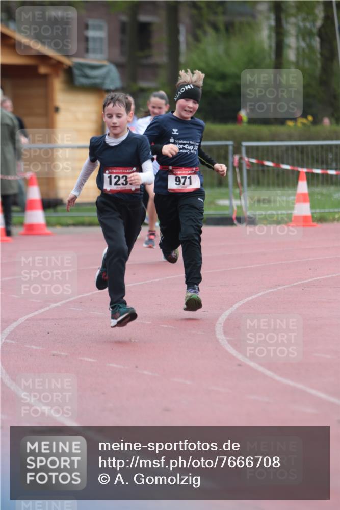 13.04.2025 - Hammer Lauf A. Gomolzig http://msf.ph/oto/7666708 13.04.2025 12:45:31 Ziel 160, 324, 759, 971, 1121, 1179, 1199, 1239, 1326, 1348, 1894 meine-sportfotos.de