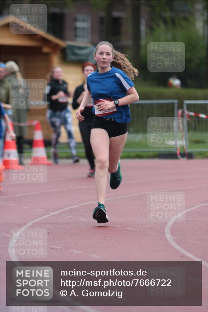 13.04.2025 - Hammer Lauf A. Gomolzig http://msf.ph/oto/7666722 13.04.2025 12:45:48 Ziel 337, 441, 837, 1283 meine-sportfotos.de