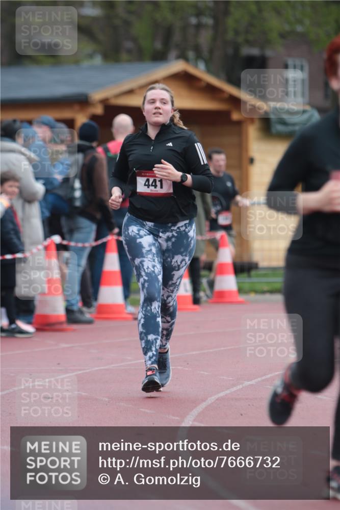 13.04.2025 - Hammer Lauf A. Gomolzig http://msf.ph/oto/7666732 13.04.2025 12:45:54 Ziel 179, 441, 1283 meine-sportfotos.de