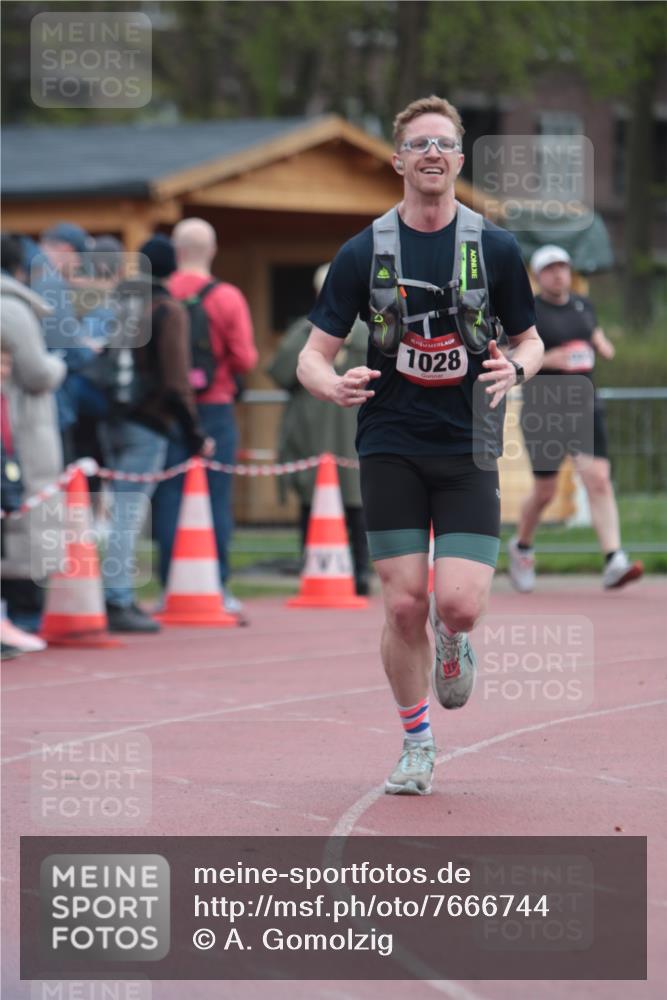 13.04.2025 - Hammer Lauf A. Gomolzig http://msf.ph/oto/7666744 13.04.2025 12:46:05 Ziel 468, 728, 754, 1028, 1193, 1852 meine-sportfotos.de